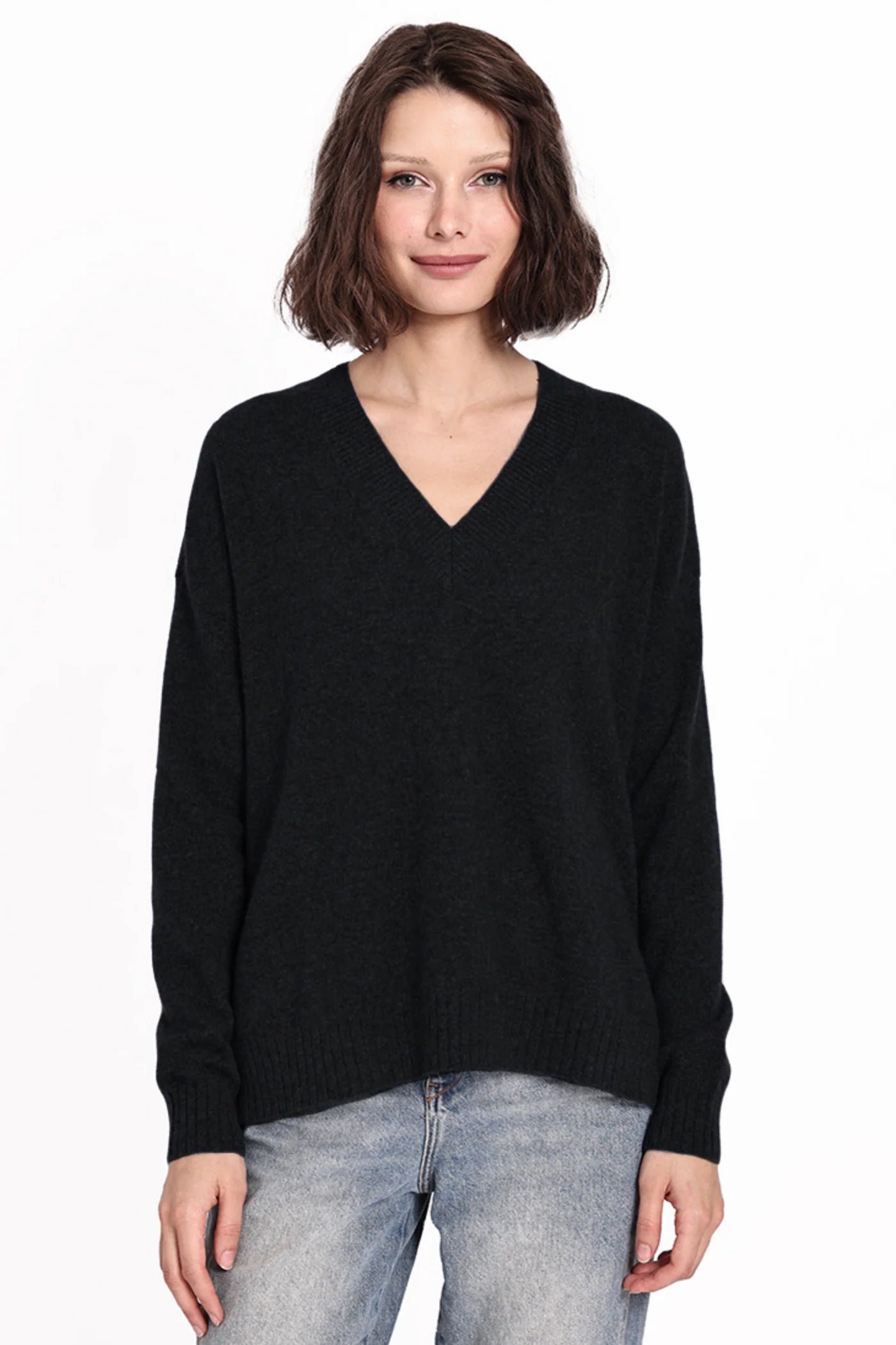 Minnie Rose Cashmere Long and Lean V Neck Black