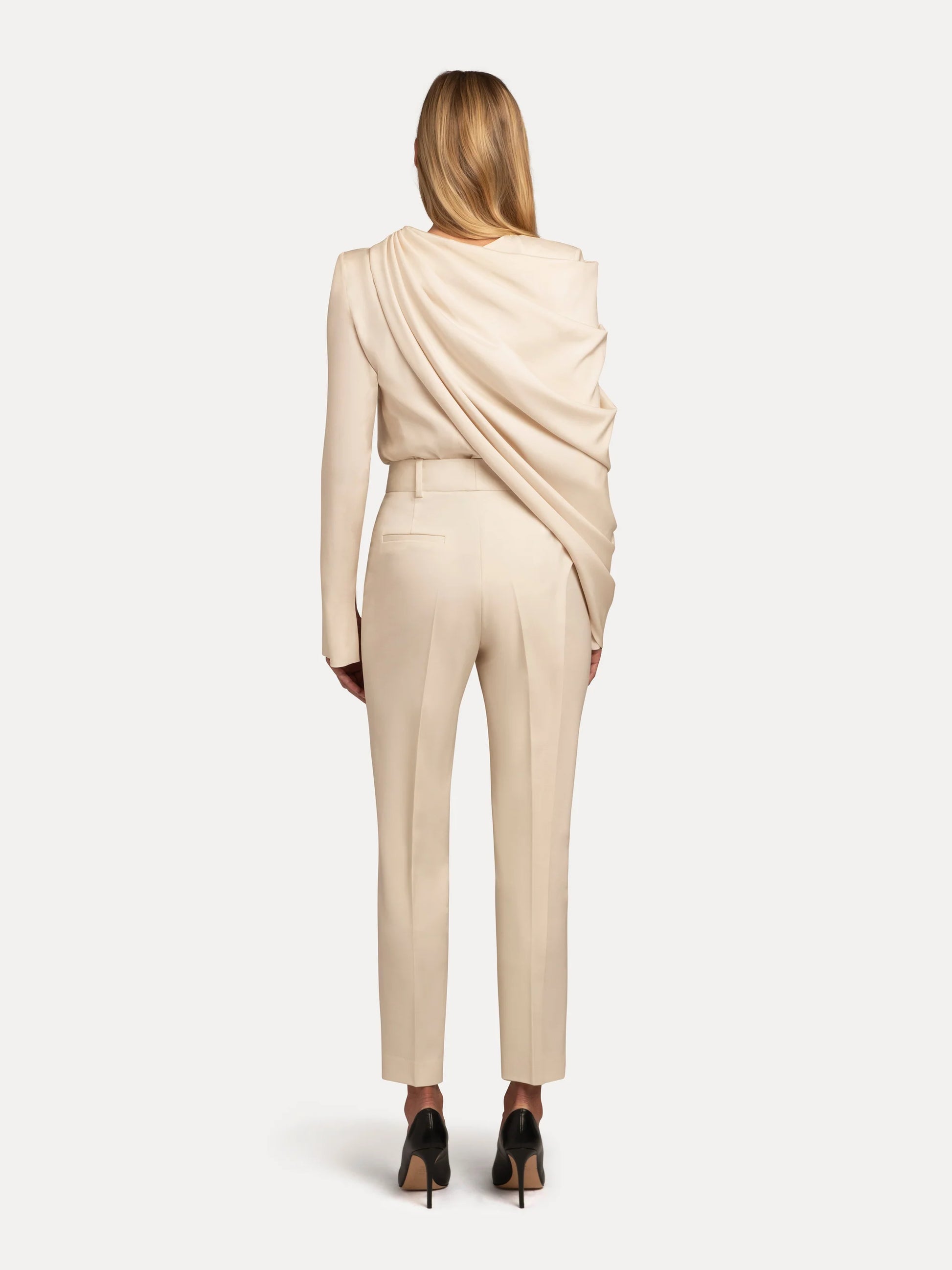 AISTE HONG DRAPED SHOULDER TOP