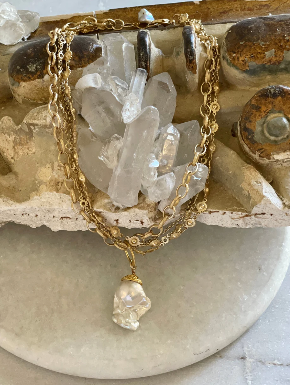 Bittersweet Matte Flaneur Ivory Baroque Necklace