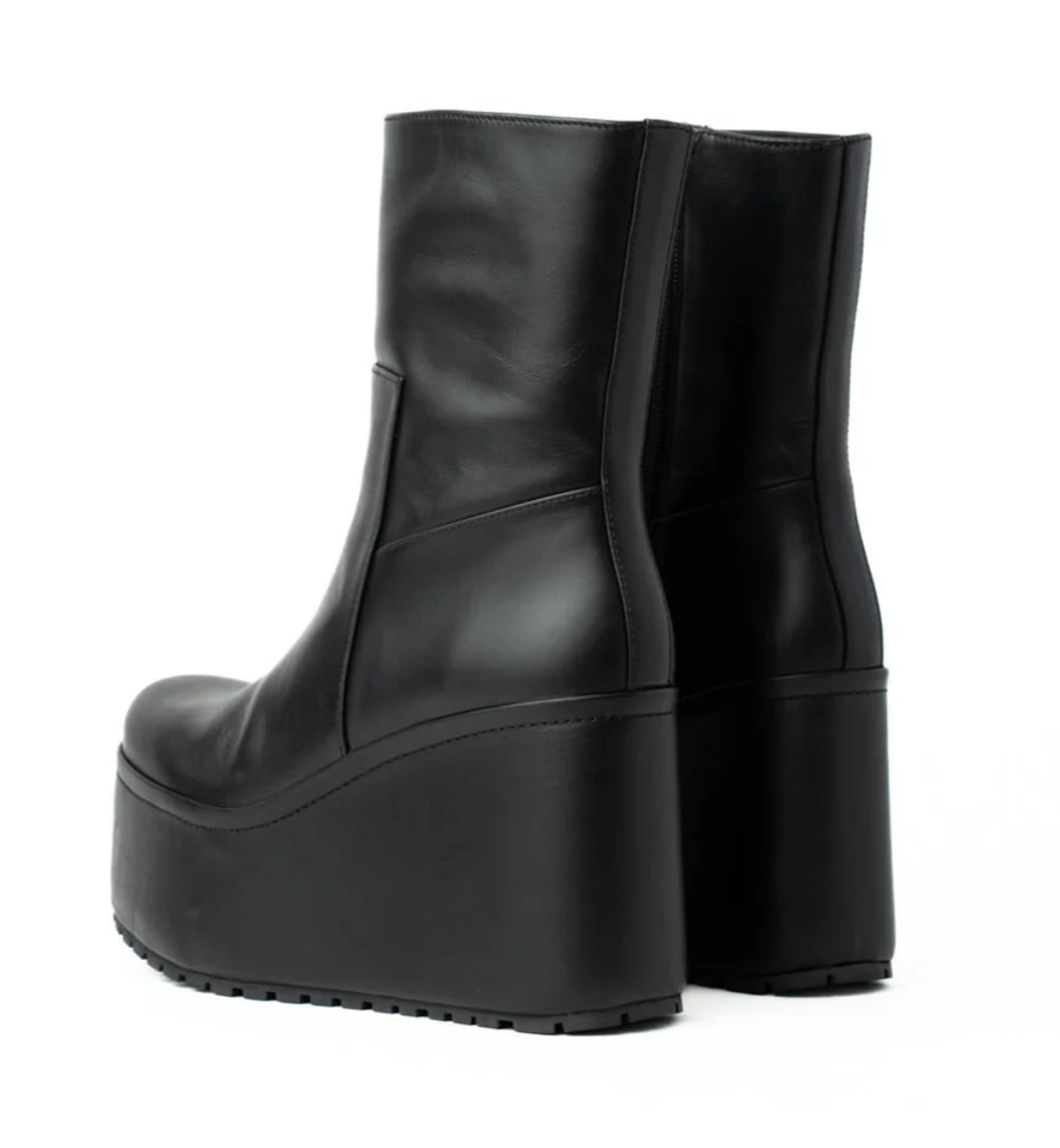 PALOMA BARCELÓ BLAIRE NAPPA BLACK ANKLE BOOT