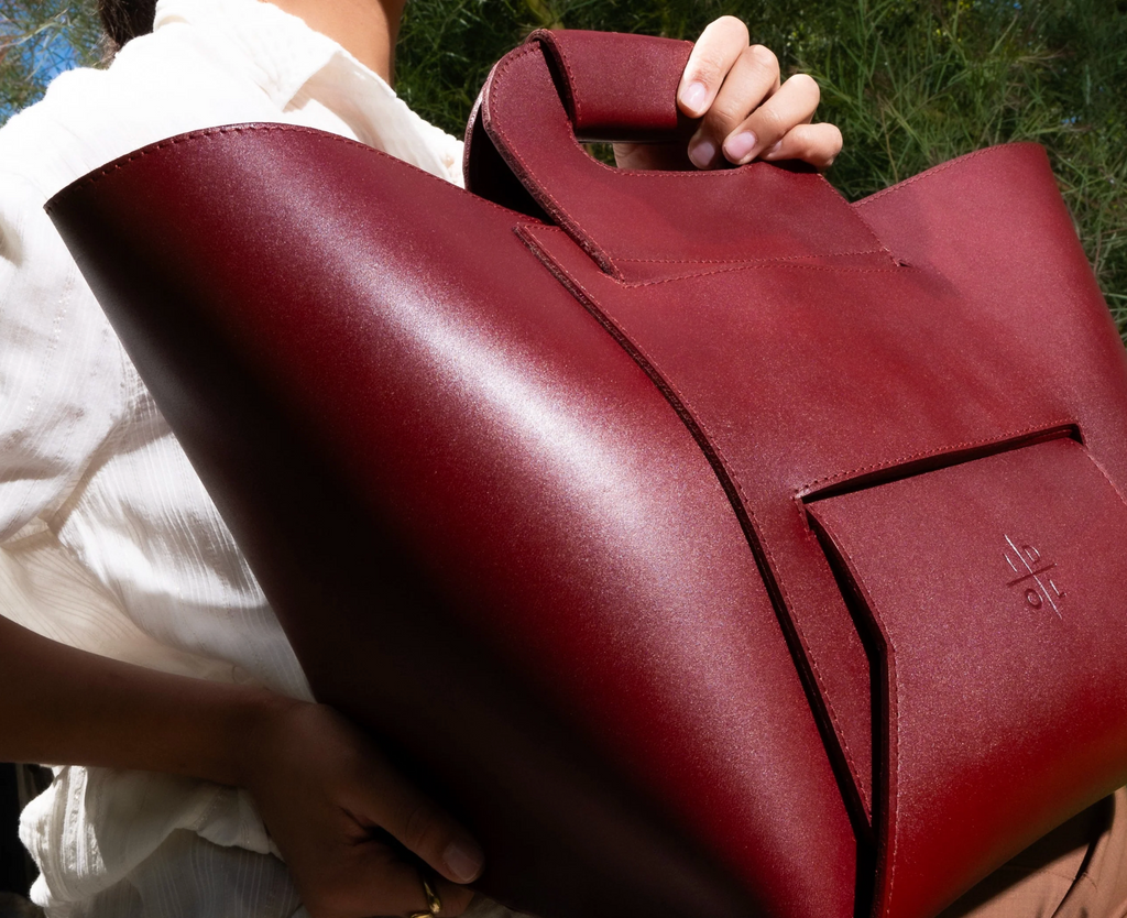 BYIDOL Purpose Bag Merlot