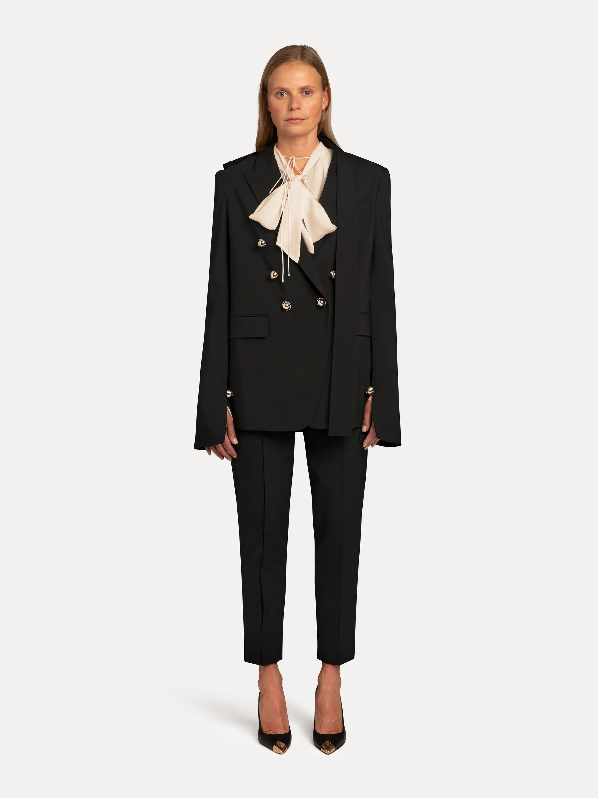 AISTE HONG BACK FLAP BLAZER