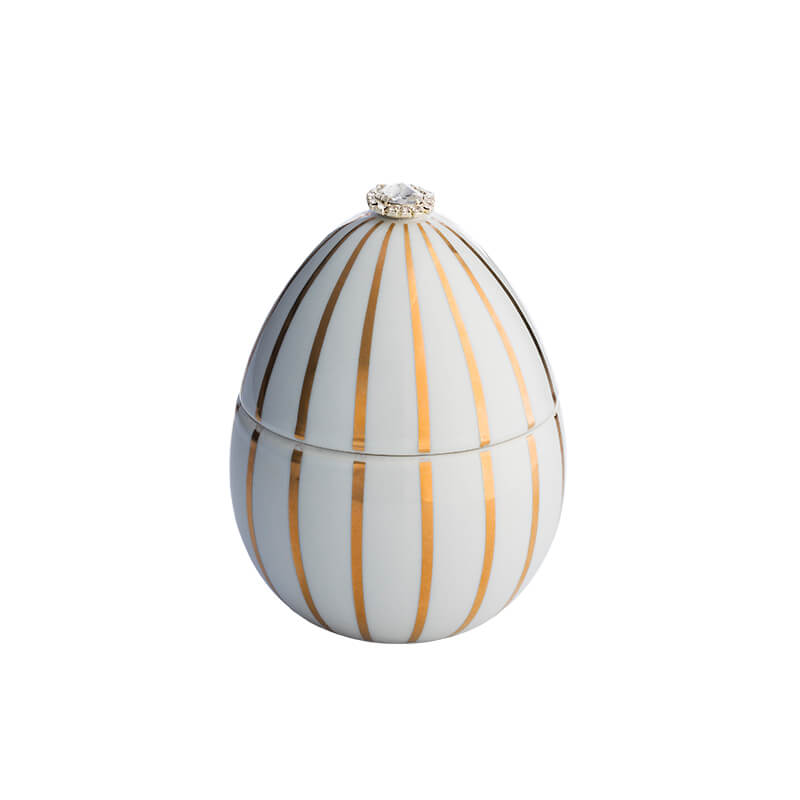 Ladenac White egg with golden stripe