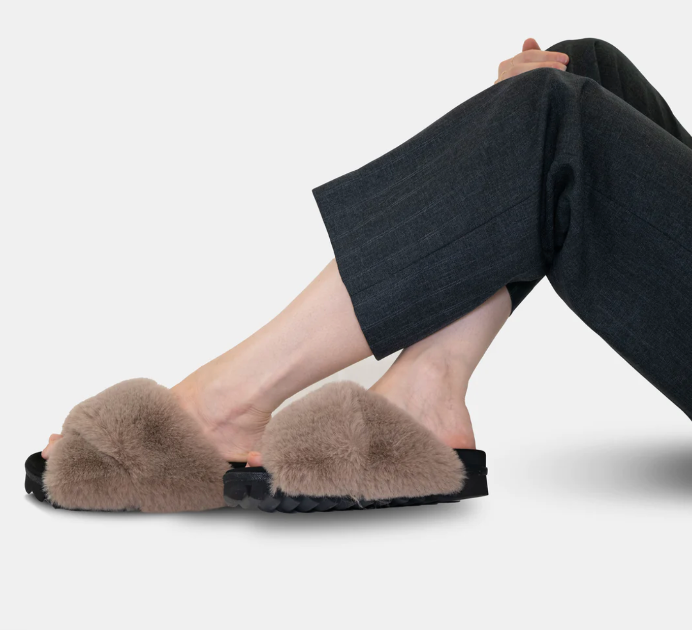 Roam Mink Cloud Faux Fur Slippers