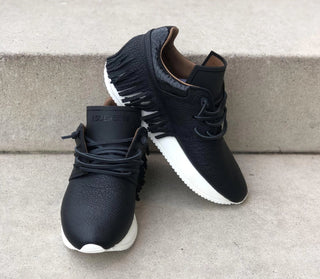 EsseUtEsse Black Leather Fringe Sneaker